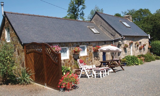 Plouaret House | 2 bedroom cozy home in Plouaret