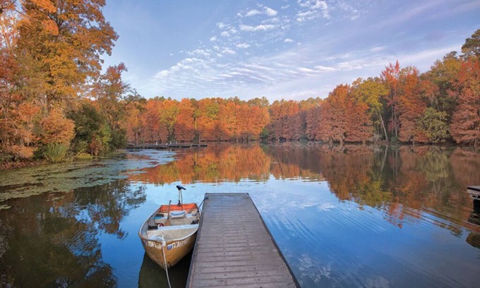 Santee Resort | 2 Bedroom Deluxe on Lake Marion, South Carolina!