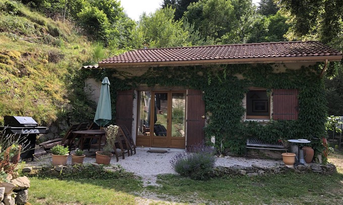 Saint-Jeure-d'Andaure House | 2 Bedroom Private vacation home in Saint Jeure d'Andaure