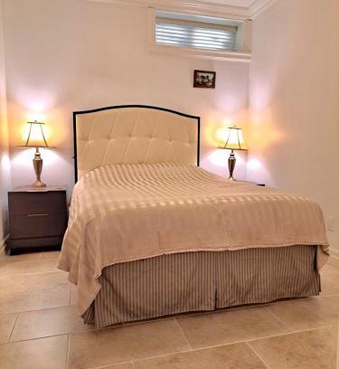 Arbutus Ridge Apartment | 2 Bedroom Garden Suite in Arbutus