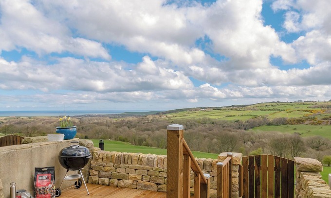 Easington Cottage | 2 bedroom accommodation in Grinkle, near Staithes