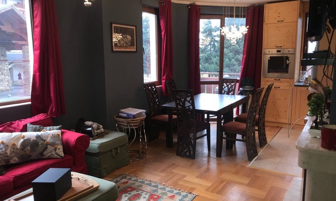 Shiligarnika Apartment | 2 Bedroom Gondola Ski Flat - 5