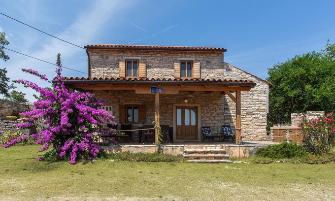 Kaldanija House | 2 bedroom gorgeous home in Buje
