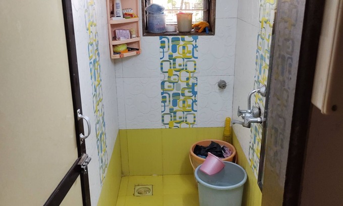 Mumbai Apartment | 2 Bedroom -Hall- kitchen spacious flat having East West direction