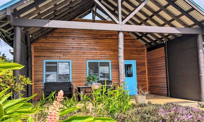 Wainimala House | 2 Bedroom house across from the beach. Perfect location in the heart of Matei