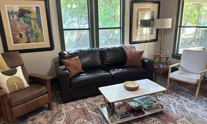 Stephenville House | 2-bedroom house in Stephenville—walk to downtown and 3 minutes from TSU campus