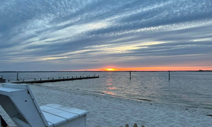 Dover Beaches North House | 2 Bedroom Inviting Beach House in Lavallette 1 block from the beach!