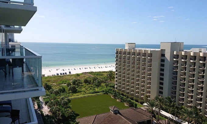 Collier County Resort | 2-Bedroom Island Side at Marriott's Crystal Shores