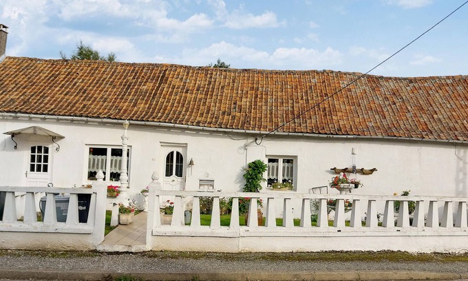 Longvilliers House | 2 bedroom lovely home in Longvilliers
