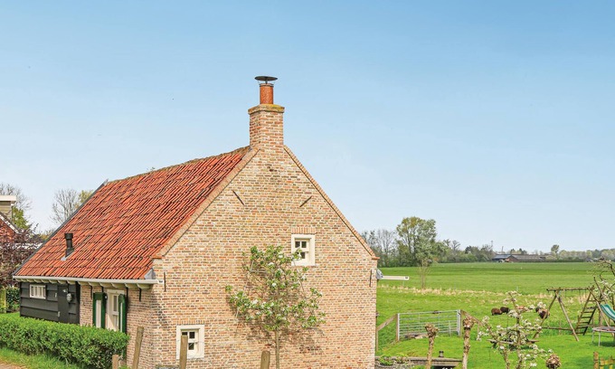 Zwanegat House | 2 bedroom lovely home in Maasdam