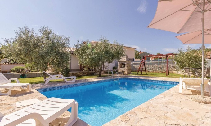 Rebici House | 2 bedroom lovely home in Rebici