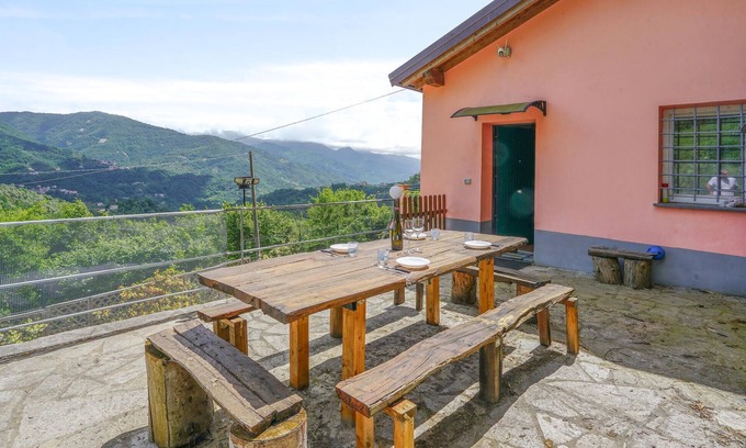 Garbarini House | 2 bedroom lovely home in Tribogna