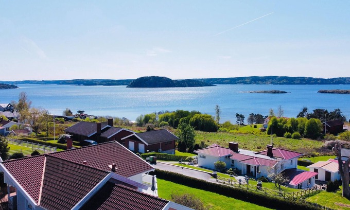 Uddevalla Municipality House | 2 bedroom lovely home in Uddevalla