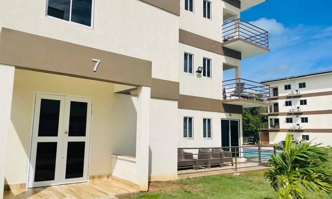 Buccoo Condo | 2 bedroom Luxury Condo, Buccoo, Tobago.