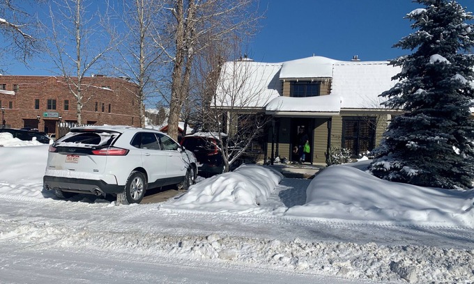 Historic District House | 2 Bedroom - Mountain Contemporary - Great Location Walking Distance to Downtown