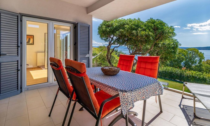 Dramalj Apartment | 2 bedroom nice apartment in Crikvenica