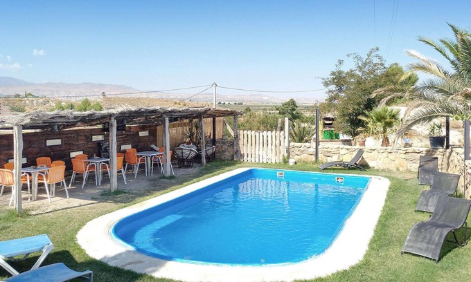Baza House | 2 bedroom nice home in Baza