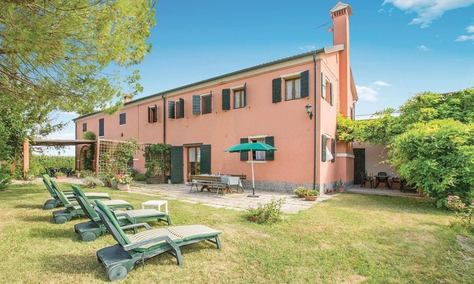 Chioggia House | 2 bedroom nice home in chioggia ve