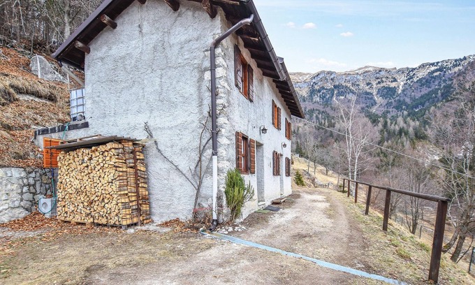 Sovramonte House | 2 bedroom nice home in Sovramonte