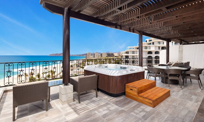 Santa Rosa Condo | 2-bedroom Oceanfront condo in charming San José del Cabo, in Chileno Bay