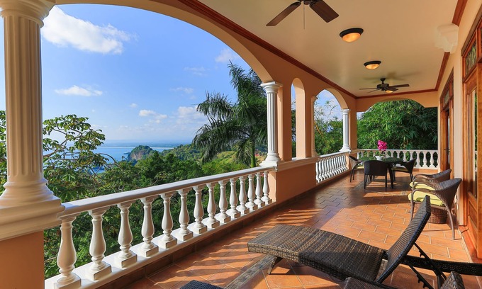 Manuel Antonio Condo | 2 Bedroom Ocean View Luxury Condo in the Heart of Manuel Antonio