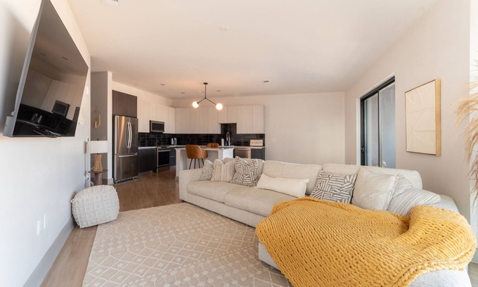 Westside Condo | 2-bedroom Penthouse Suite in enjoyable West Midtown Atlanta