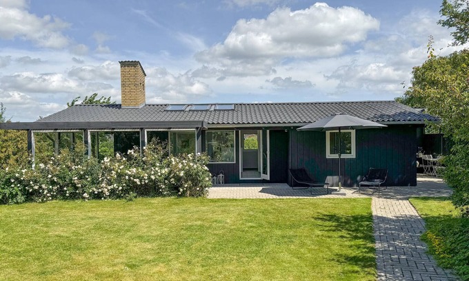 Roskilde House | 2 bedroom pet friendly home in Roskilde