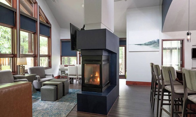 Lake Delton Condo | 2 Bedroom Presidential Condo in Wisconsin Dells, at Sundara Cottages Resort!