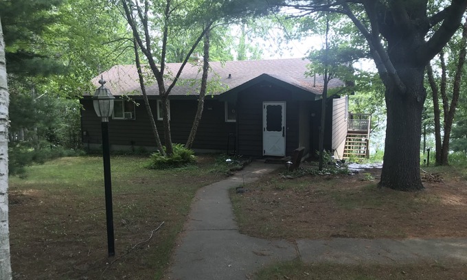 Webb Lake House | 2+ Bedroom Rambler on Big Bear Lake, 2 hours from Mpls, St Paul