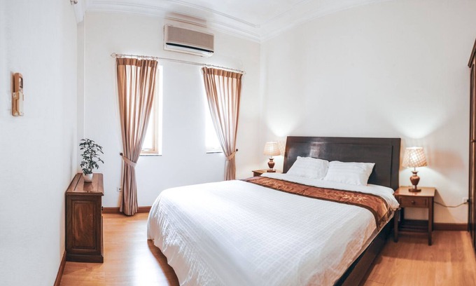 Hai Ba Trung Apartment | 2 Bedroom Serviced Apartment Hanoi City Center Central Location