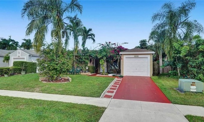 Whisper Walk Apartment | 2 Bedroom Single family 437243 by Houzlet