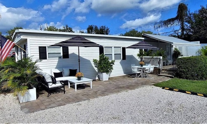 Sebastian Apartment | 2 Bedroom Single family 431373 by Houzlet