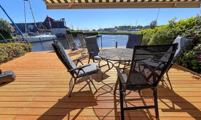 Lemmer House | 2 bedroom stunning home in Lemmer