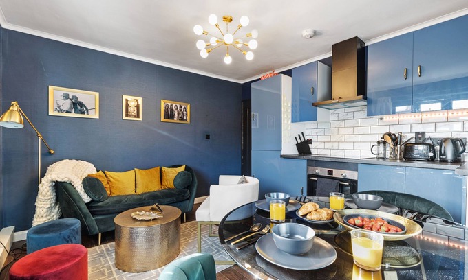 Vassall Apartment | 2 Bedroom Stylish Flat Central London