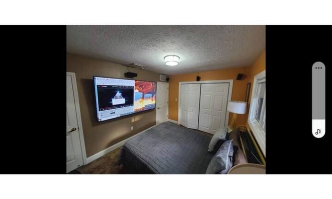 Pinecrest West Park Apartment | 2 Bedroom Tropical Paradise #1
