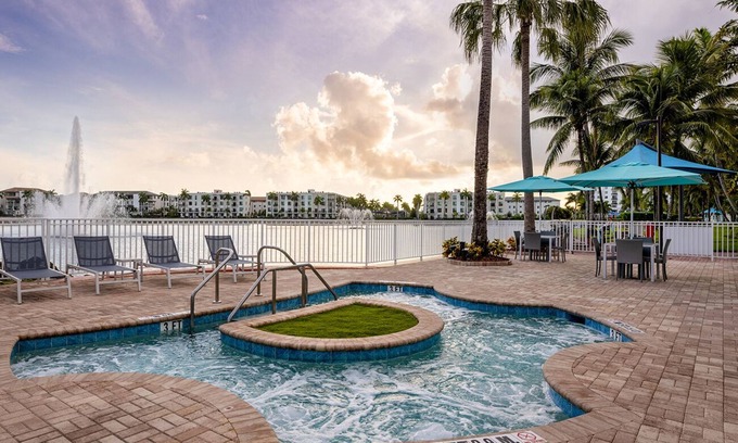 Doral Condo | 2 Bedroom Villa, Sleeps 8, Full Kitchen, at Marriott Villas at Doral, Miami!