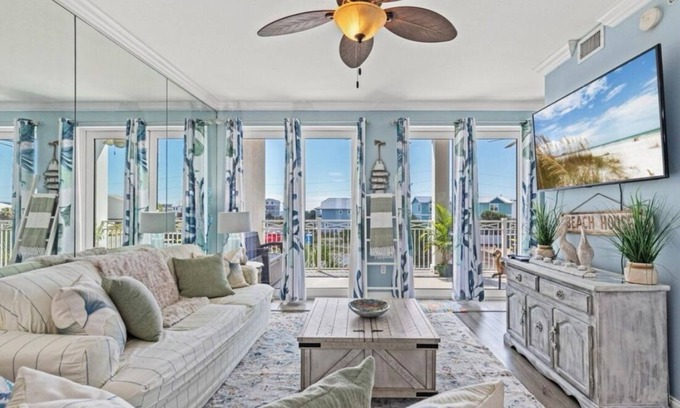 Waterside Village Condo | 2-bedroom waterfront condo with pool and hot tub in welcoming Mexico Beach