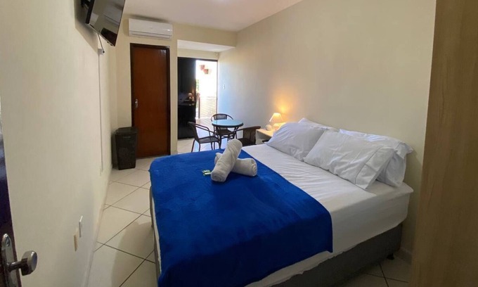 Piata Apartment | 2 bedrooms | 100m from the beach | Suite | view to the square