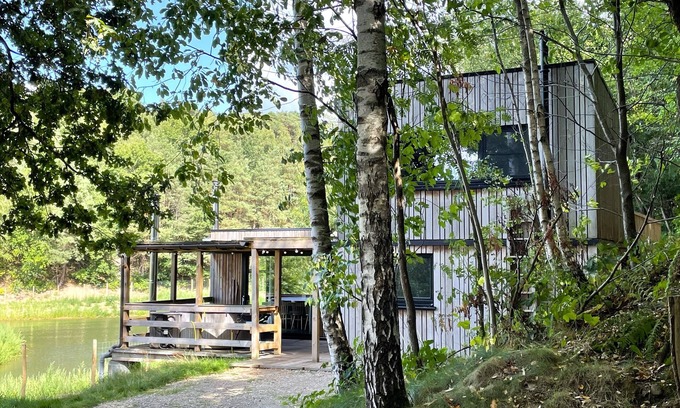 Maaseik House | 2 Bedrooms Private Vacation Home In Neeroeteren-Maaseik