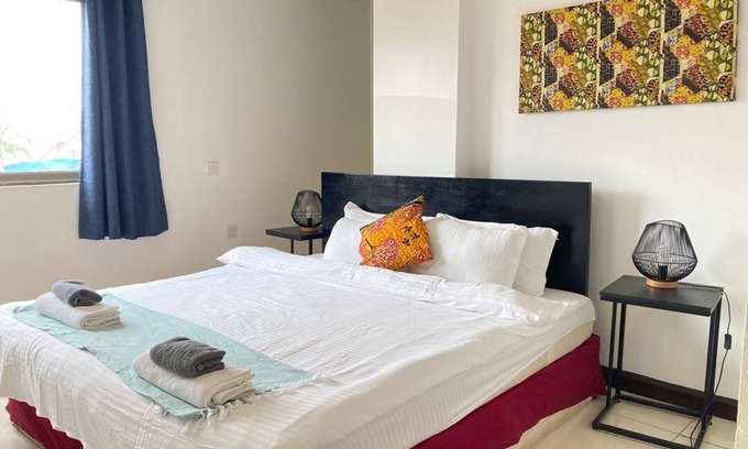 Teshie Apartment | 2 bedrooms suite w/free Wi-Fi for family and friends, holidays and office work
