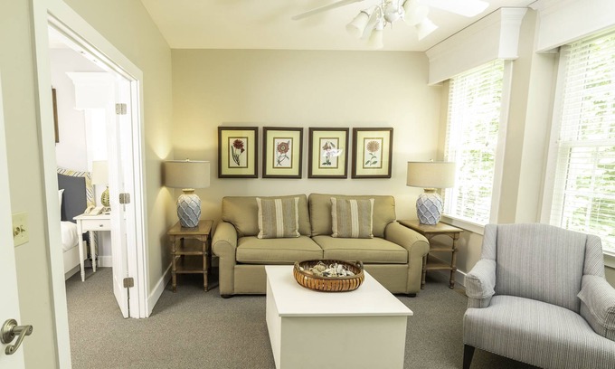 Lackey House | 2 Bedrooms Townes Suite Village in King's Creek weekly booking 8 Days/7 Nights
