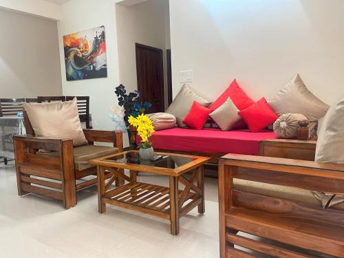 Gachibowli Apartment | 2 BHK Gachibowli AIG #102
