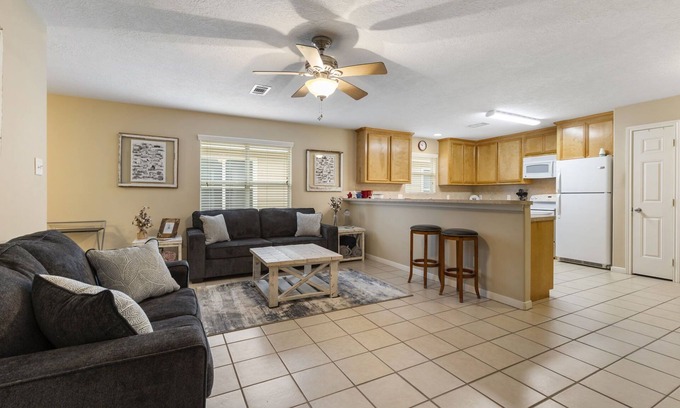 Tomball House | 2 BR 2 Bath Wheelchair accessible home.