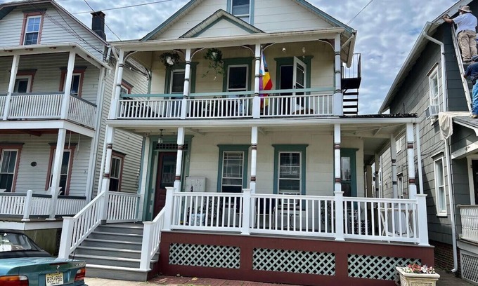 Ocean Grove Apartment | 2-br apartment 1.5 blocks to beach in historic Ocean Grove with Peleton, Jaccuzi