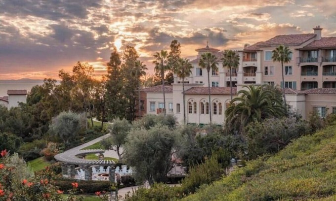 Newport Coast Resort | 2 Br Marriott Newport Coast Villas 12/28-1/4/2026