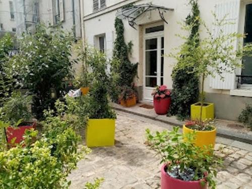 Plaisance Apartment | 2 chambres et une terrasse à Paris!
