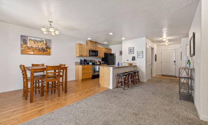 Meridian House | 2 Charming Homes | Private yards | Sleeps 16!