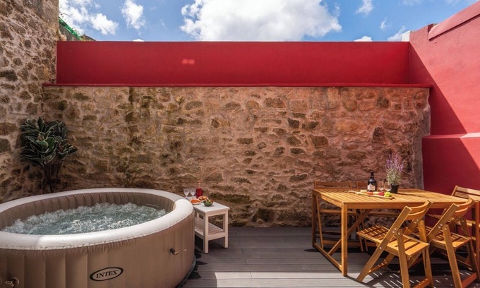 Cedofeita Apartment | 2 Comfy Flats | Jacuzzi and Terrace