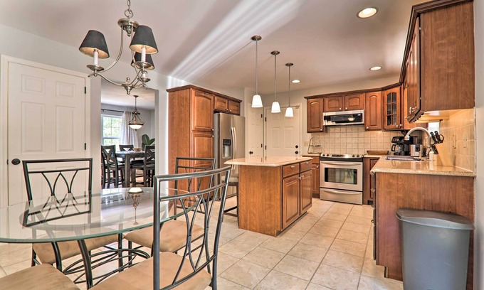 East Stroudsburg House | 2 Community Pools: East Stroudsburg Hideaway!