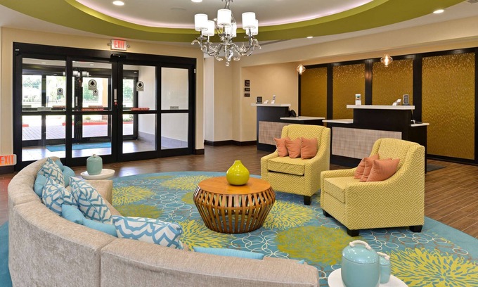 Bayou Cane Apartment | 2 Connecting Suites at a Hotel